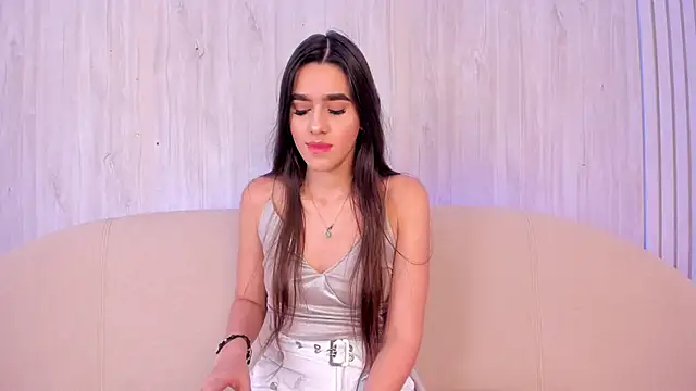 hanna foxi online show from May 20, 12:24 pm