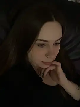 Littledoll1 online show from May 23, 9:57 pm
