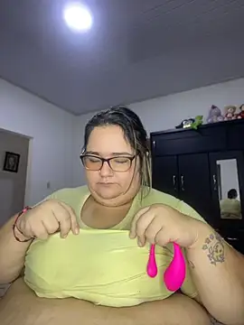 marianacooper1234 online show from July 22, 8:32 pm