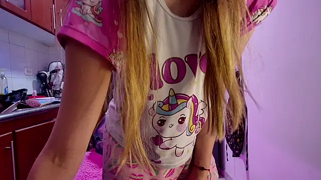 Barbie20  online show from May 21, 1:20 pm