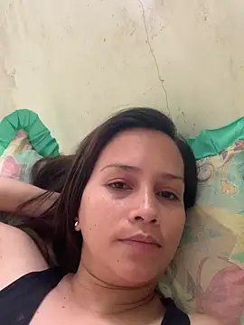 GraciousGirly online show from June 2, 7:09 am