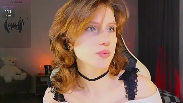 vampi queen online show from July 24, 9:44 pm