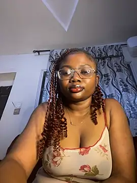 Creamyyystar online show from July 12, 11:05 pm