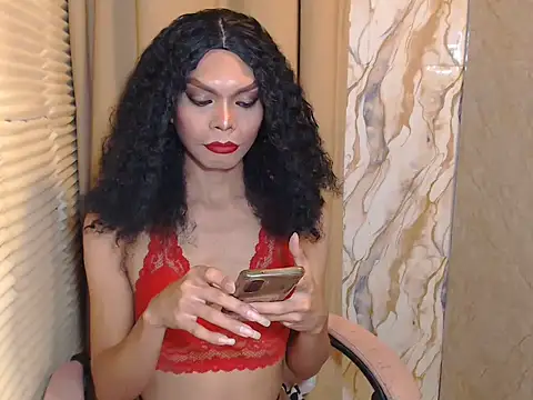 Serenamarqueza online show from July 20, 7:25 pm