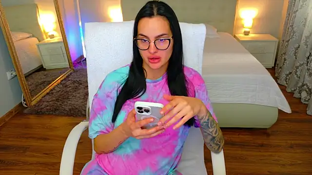 BabyyGirll  online show from July 3, 6:30 am