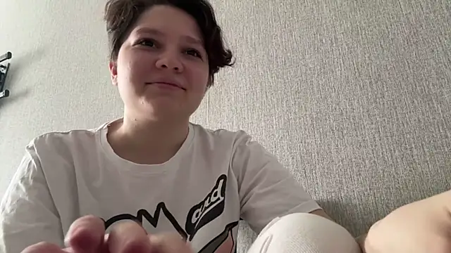 LizCumens online show from May 23, 2:21 am