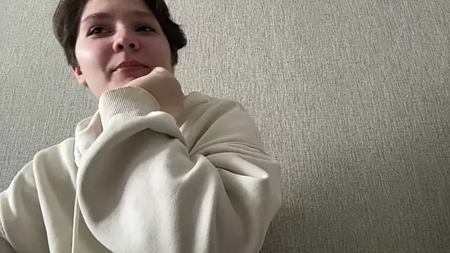 LizCumens online show from May 30, 3:26 am