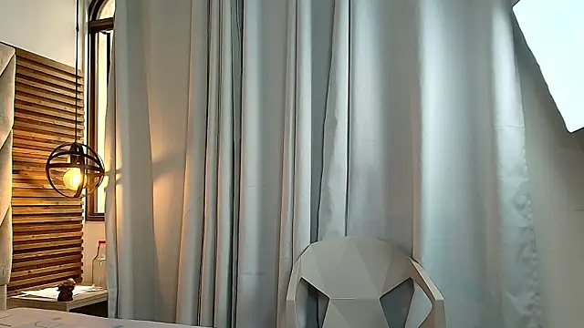 isabella luxet online show from July 24, 2:59 pm
