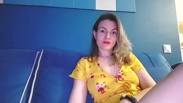 Margarett online show from May 20, 5:43 pm
