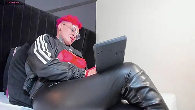mistress sandy online show from July 18, 10:34 pm