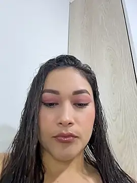 Tatiana123  online show from June 27, 8:04 pm