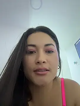 Tatiana123  online show from July 25, 9:33 pm