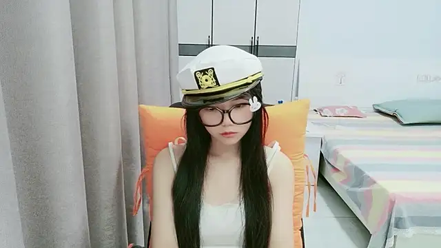 xiaoxiaoyu030 online show from July 28, 4:39 pm