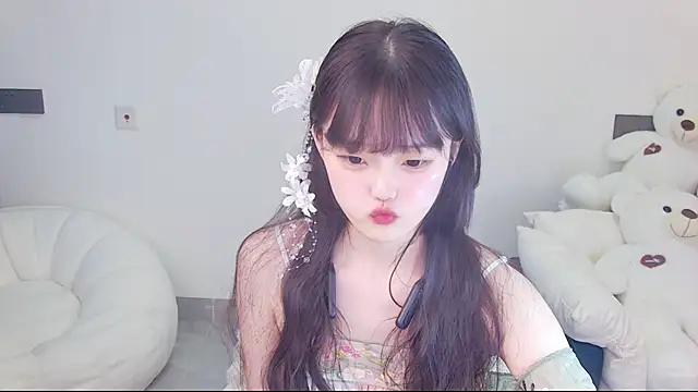 Evil-Bunny007 online show from May 30, 11:52 am