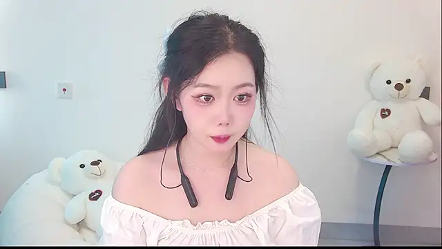 swie111 online show from May 21, 3:48 am