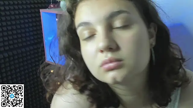 Mary F0x online show from July 26, 8:33 am