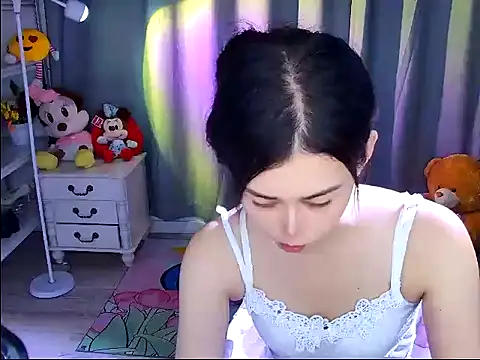 QinQin-888 online show from May 20, 1:19 pm
