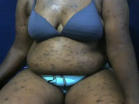 Sexypat3 online show from July 25, 6:59 pm