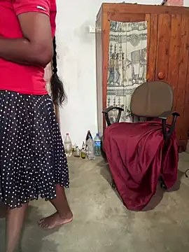Snapshot of Inuchethi chatting on October 18, 4:48 am Inuchethi online show from October 18, 4:48 am