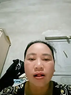 Elizabeo online show from May 27, 12:24 pm