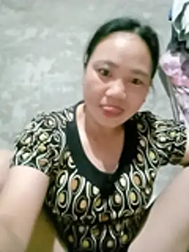 Elizabeo online show from May 31, 10:33 pm