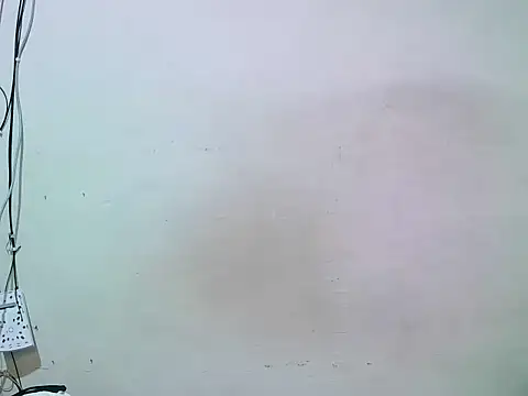 pritty amber online show from May 18, 5:02 am
