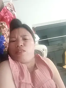 -Yeyi- online show from May 21, 1:53 pm