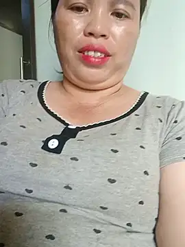 -Yeyi- online show from July 25, 7:15 am