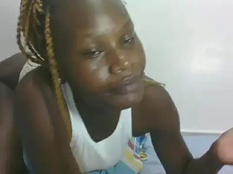 Petitepretty23 online show from May 26, 4:50 pm