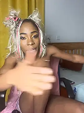 pixie tease online show from July 27, 6:05 pm