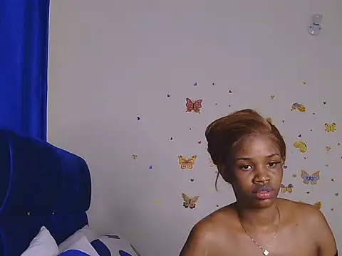 PinkKissess online show from May 24, 4:17 pm