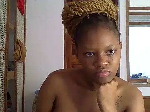 Jiggle assie online show from July 25, 7:04 am