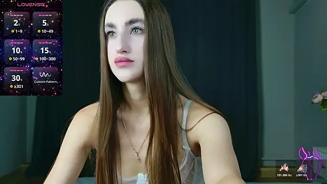 MadisonRen online show from July 31, 11:11 am