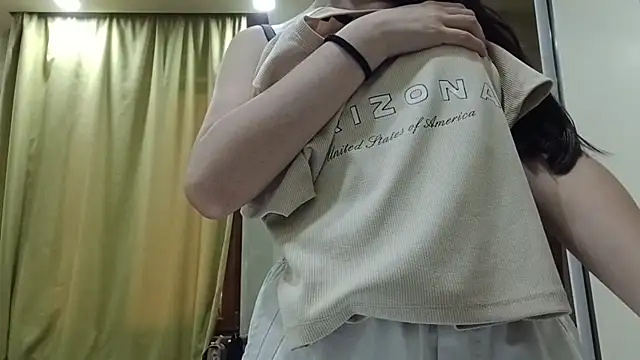 CassyRutherford online show from August 1, 9:33 am