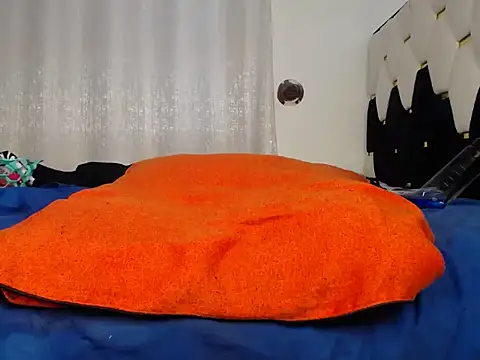 KinkQueenLove online show from July 19, 6:15 am