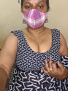 MISS-LOVEV online show from July 24, 8:23 am
