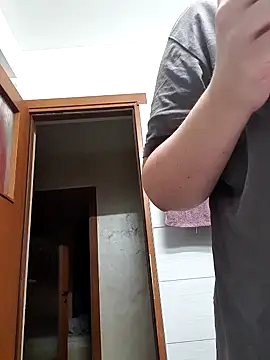 xmarshax online show from December 3, 5:21 am