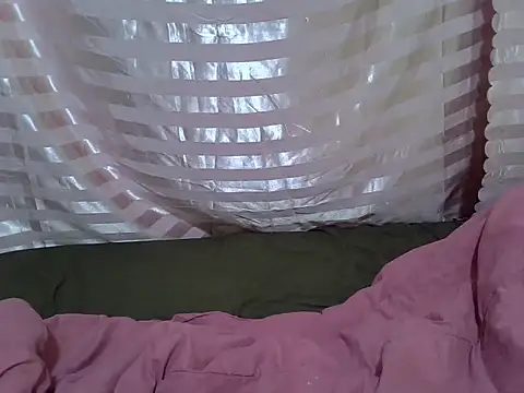 Iveay-cutey online show from May 27, 1:57 am