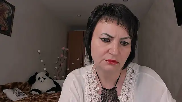 Helen Beller online show from June 26, 2:07 pm