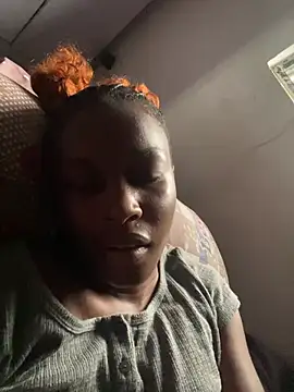 SassyPaulette online show from June 12, 5:21 pm