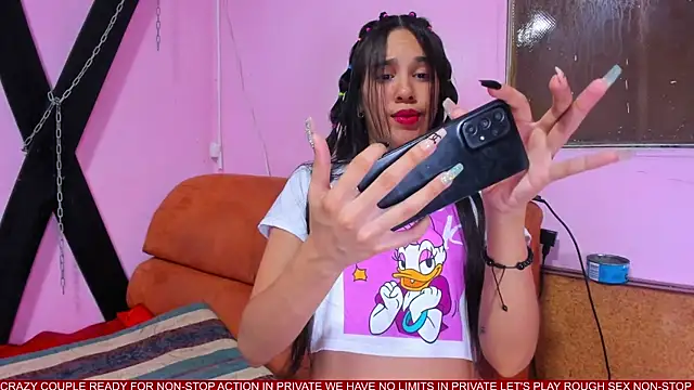 xxx couple01 online show from June 16, 5:08 am