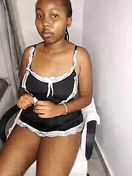 sexyygyall online show from June 3, 6:25 am