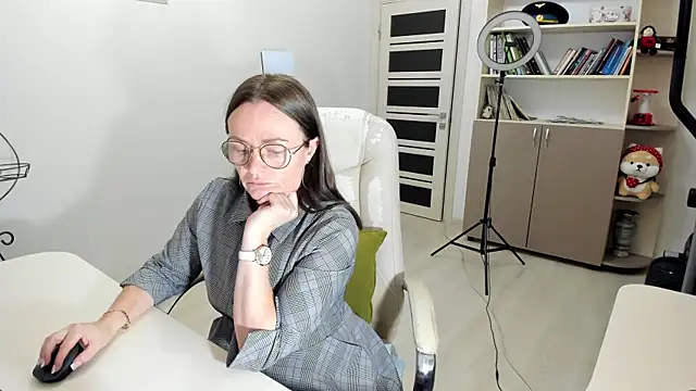 Vika73 online show from November 26, 3:57 pm