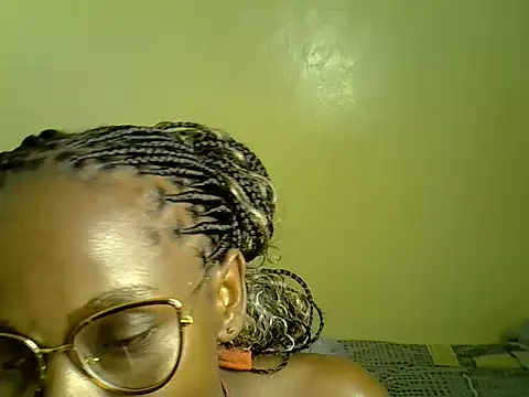 Pearl petite online show from July 23, 1:58 am
