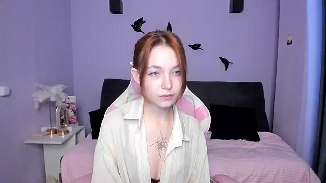 New Web Girl online show from May 23, 3:16 am