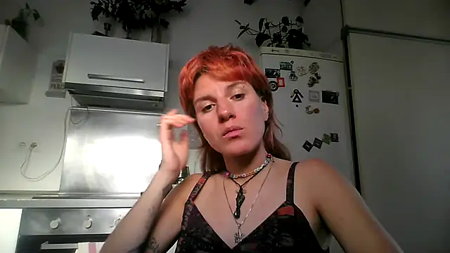s3nsualfairy0 online show from May 21, 4:05 pm