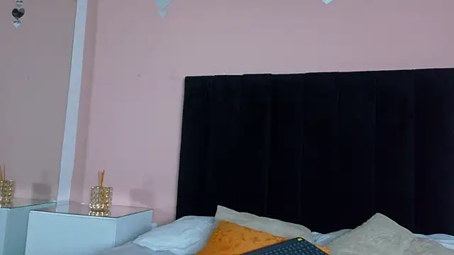 MILA AND COTI online show from July 9, 11:17 pm