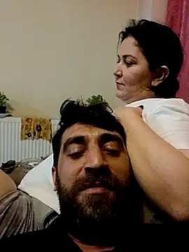 gupsemilf19 online show from July 4, 1:56 am