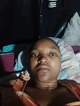 SexySisa online show from June 14, 3:30 am