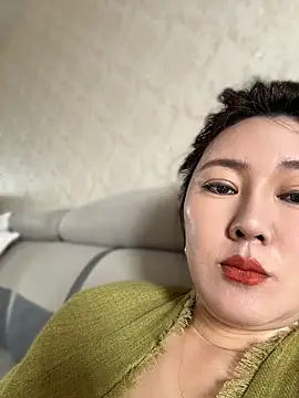 yaobaobao666 online show from June 12, 3:36 am